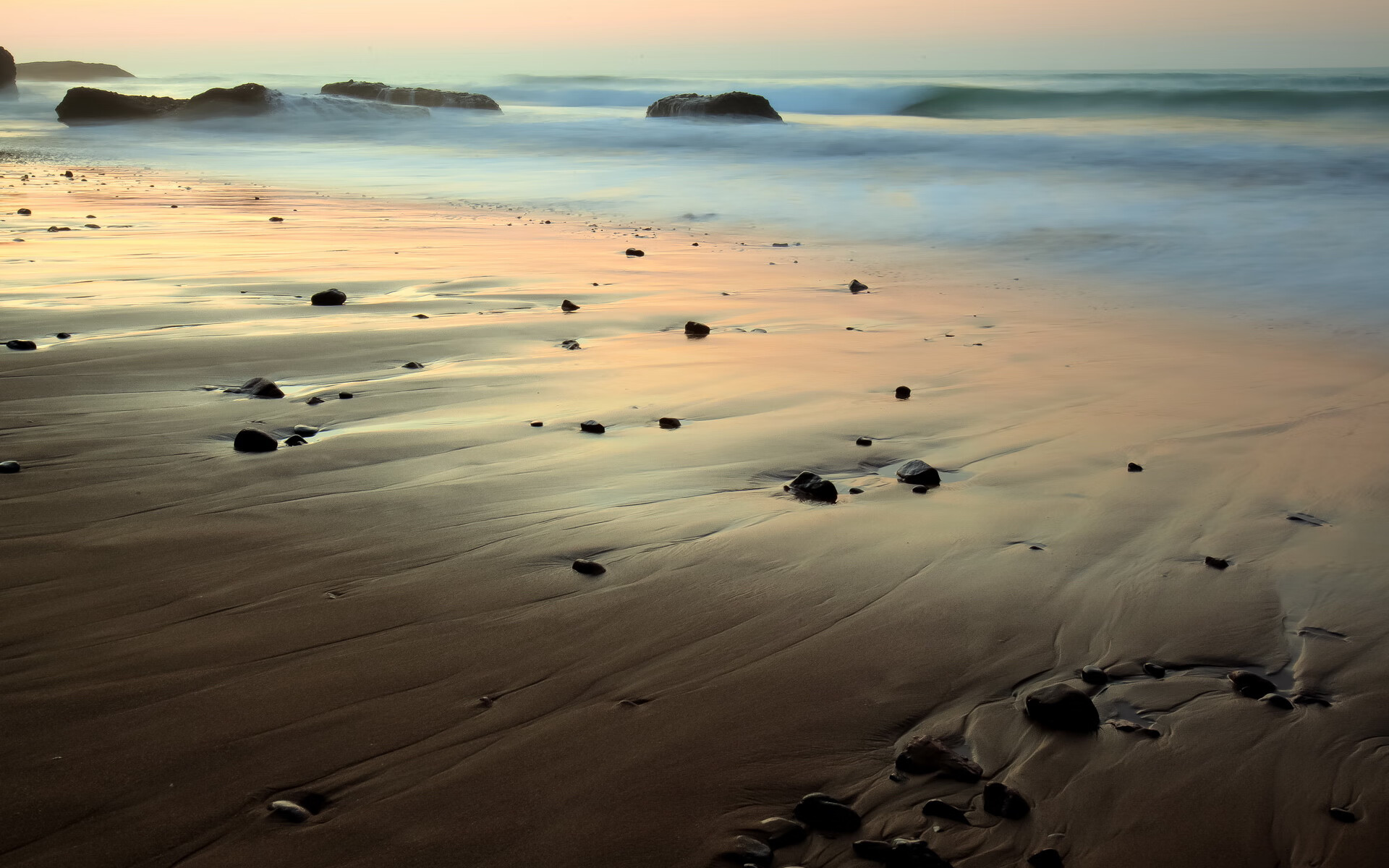 开云体育官方-前半程澳女队领先 中队后程反扑  第2张 开云体育官方-前半程澳女队领先 中队后程反扑  第2张